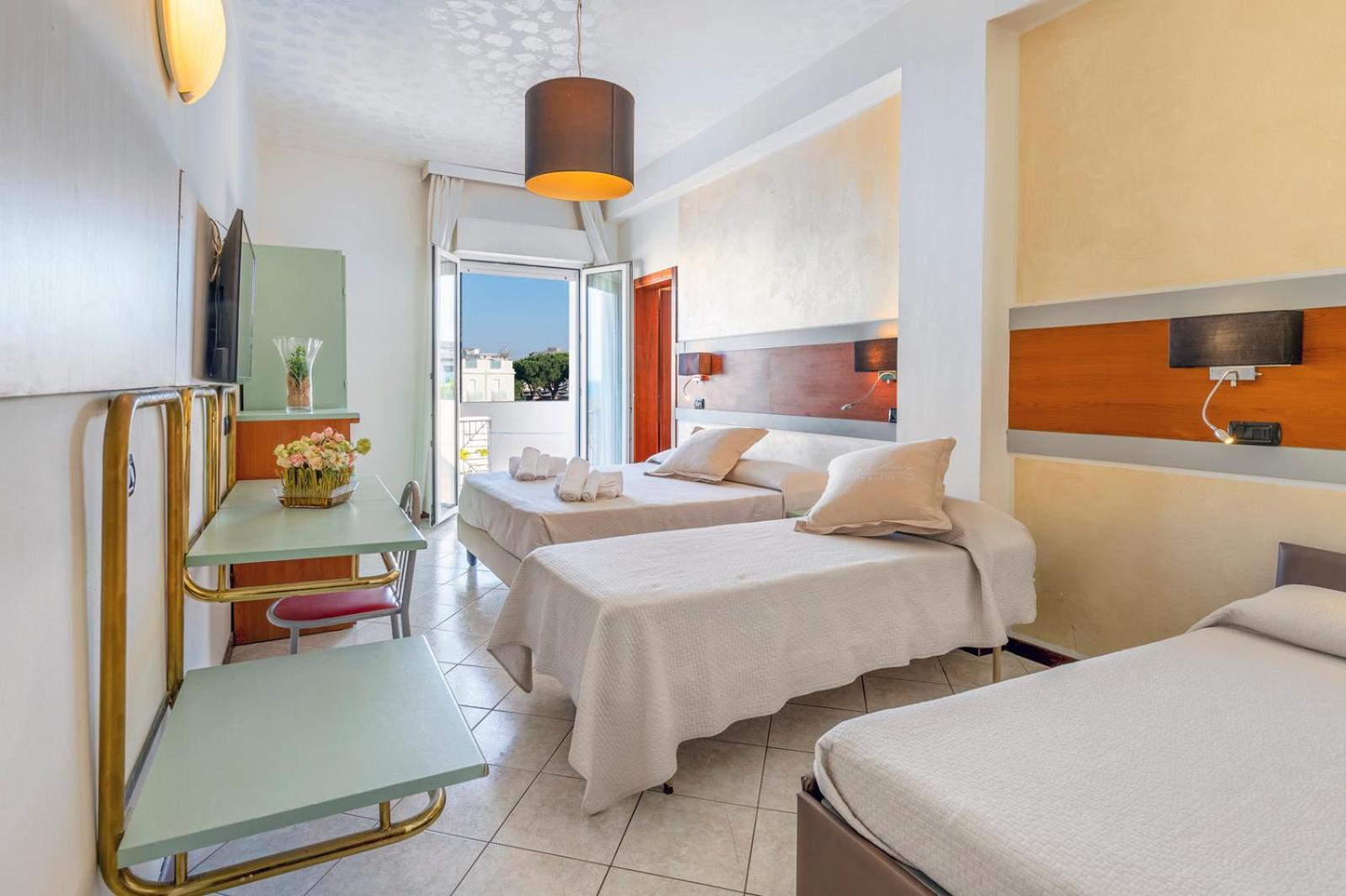 Hotel Vienna Cattolica Esterno foto